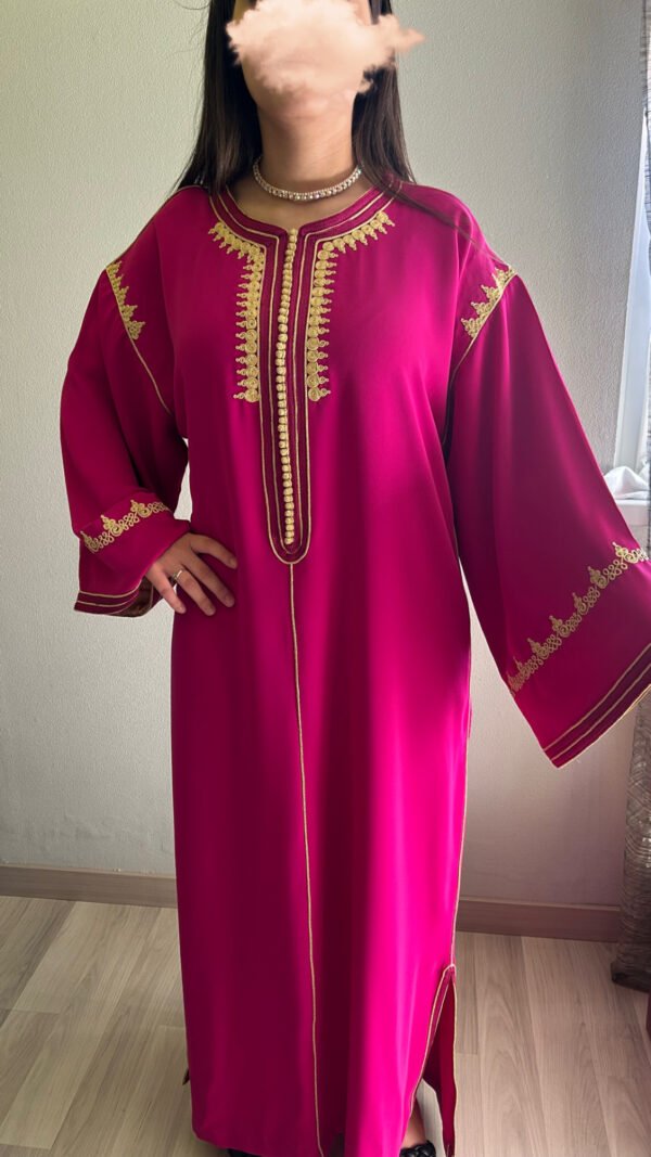 Caftan rose fushia brodé