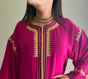 Caftan rose fushia brodé