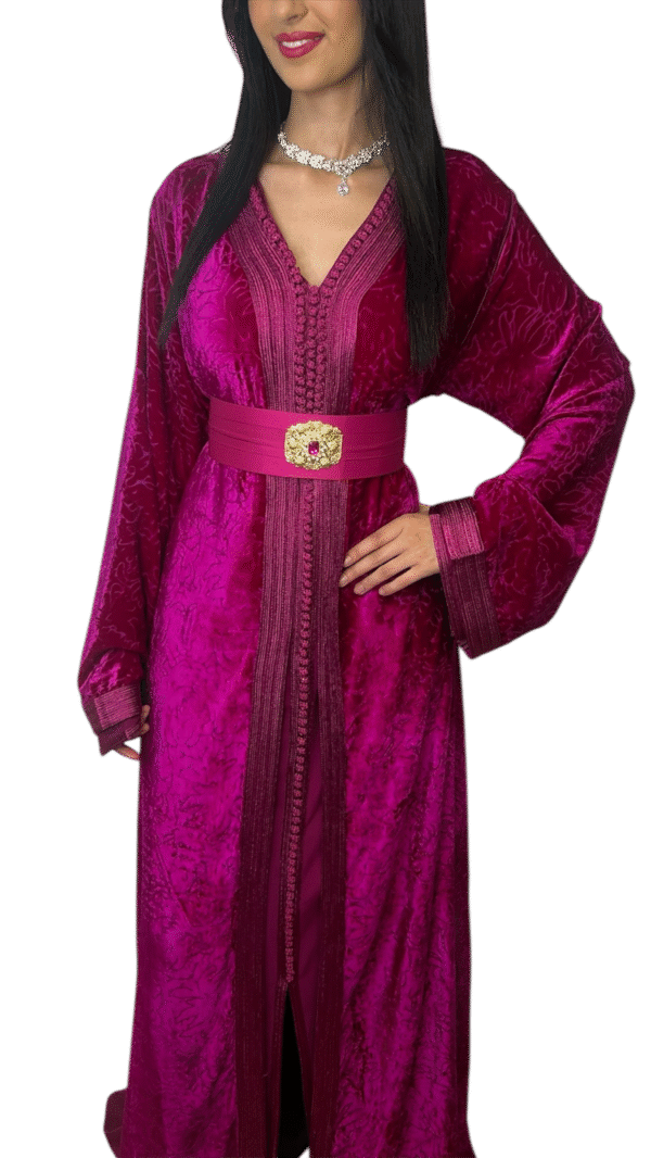 💖 Takchita Zahra Fushia – Couleur vibrante & élégance royale