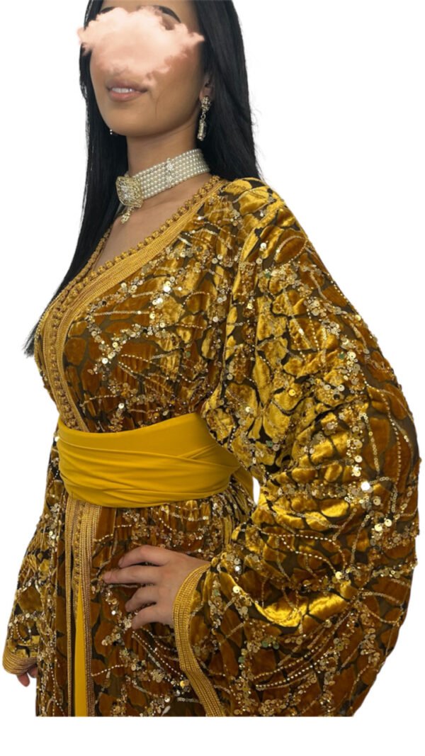 Takchita “Majesté d’Or”