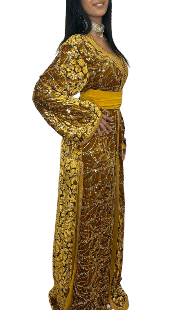 Takchita “Majesté d’Or”