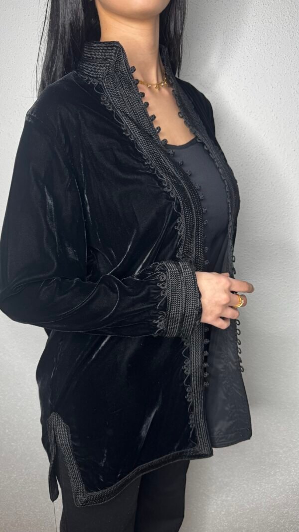 Kimono Marocain noir en velour - Élégance intemporelle
